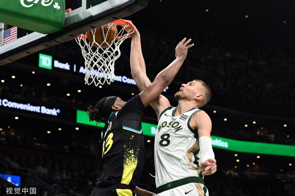 然展现了其 然展现了其