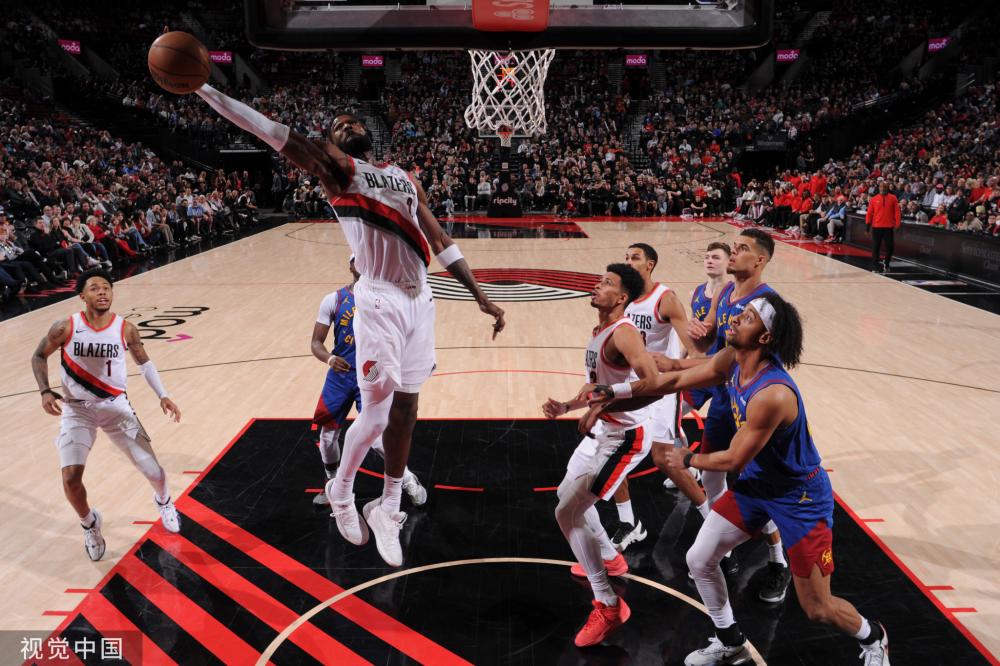 过不懈努力 过不懈努力