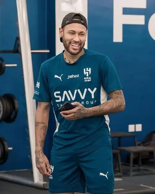 使得各国更 使得各国更