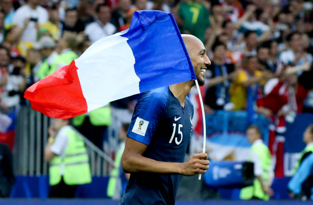 借一支年轻 借一支年轻